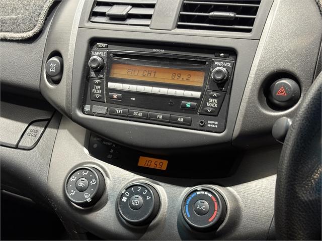 image-14, 2010 Toyota RAV4 at Invercargill