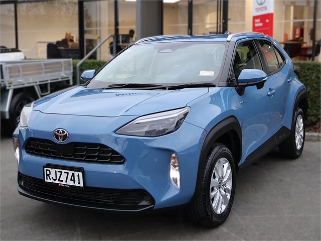 image-2, 2025 Toyota Yaris Cross GX 1.5 Hybrid, Push Start at Christchurch