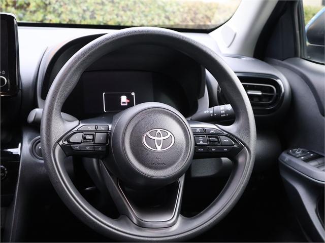 image-14, 2025 Toyota Yaris Cross GX 1.5 Hybrid, Push Start at Christchurch