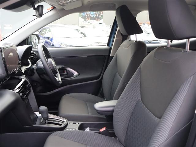image-17, 2025 Toyota Yaris Cross GX 1.5 Hybrid, Push Start at Christchurch