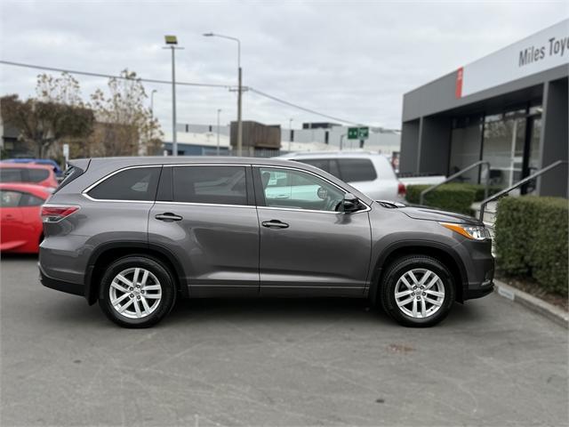 image-3, 2014 Toyota Highlander GX AWD 3.5P V6 7 Seater at Christchurch
