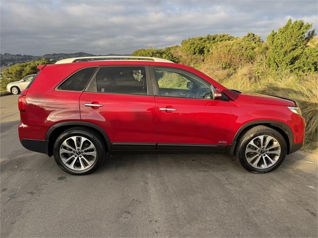 image-3, 2014 Kia Sorento Premium 2.2 TDI at Dunedin