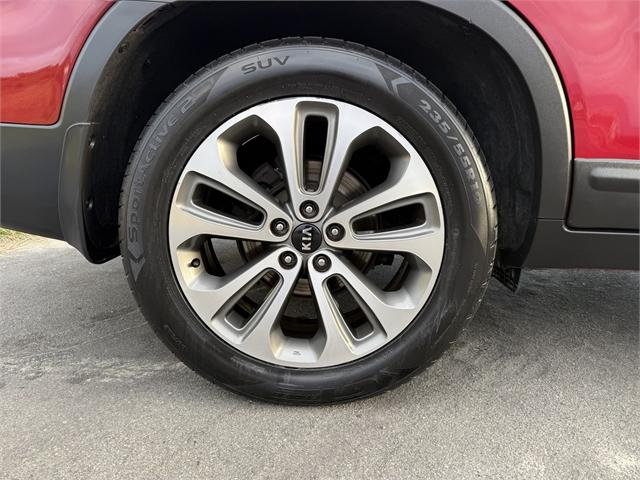 image-8, 2014 Kia Sorento Premium 2.2 TDI at Dunedin