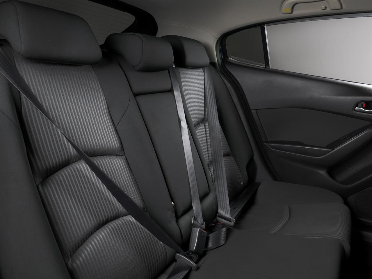 image-18, 2013 Mazda Axela Sport 20S 'Skyactiv' at Christchurch
