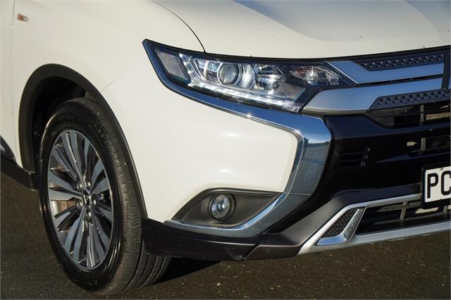image-3, 2022 Mitsubishi Outlander Ls 2.4 4x4 7-Seater auto at Dunedin