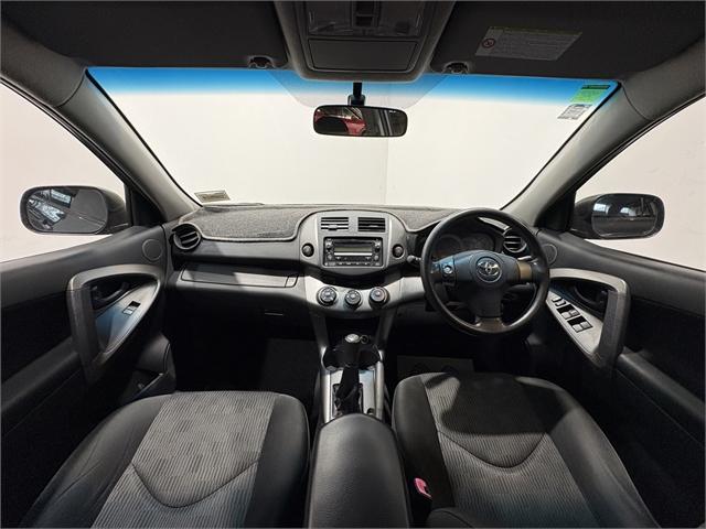 image-12, 2010 Toyota RAV4 at Invercargill