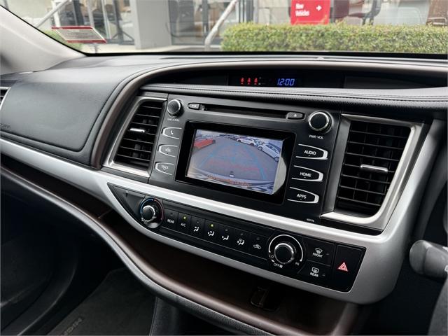 image-14, 2014 Toyota Highlander GX AWD 3.5P V6 7 Seater at Christchurch