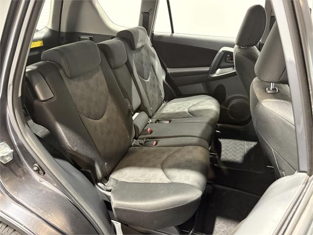 image-10, 2010 Toyota RAV4 at Invercargill