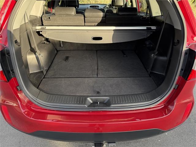image-6, 2014 Kia Sorento Premium 2.2 TDI at Dunedin