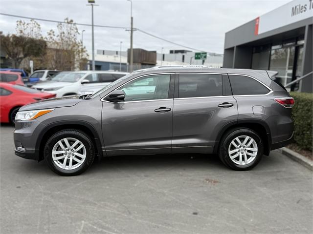 image-7, 2014 Toyota Highlander GX AWD 3.5P V6 7 Seater at Christchurch