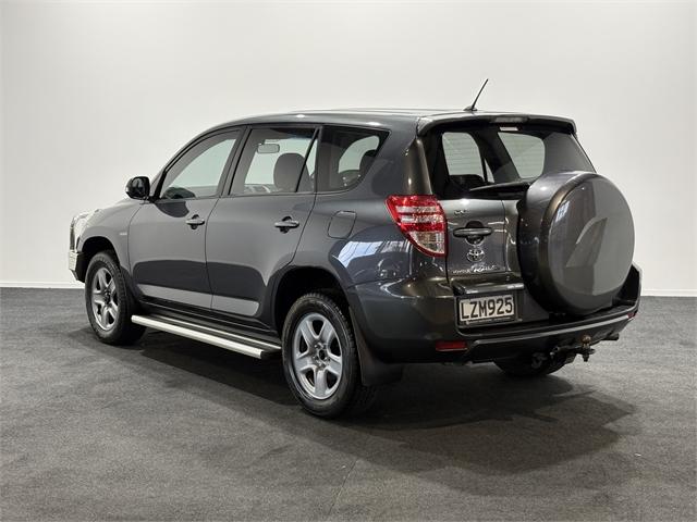 image-5, 2010 Toyota RAV4 at Invercargill