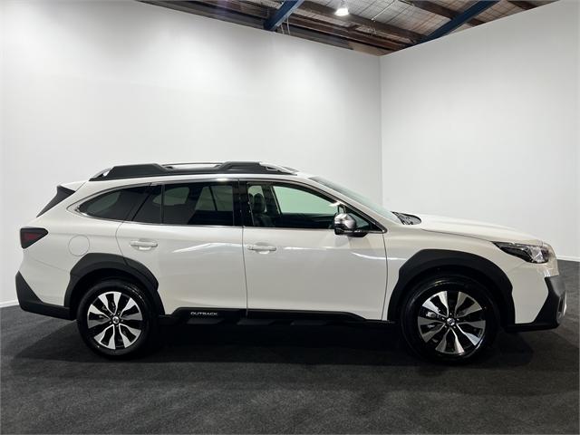 image-9, 2025 Subaru Outback 2.5i Touring SLT at Invercargill