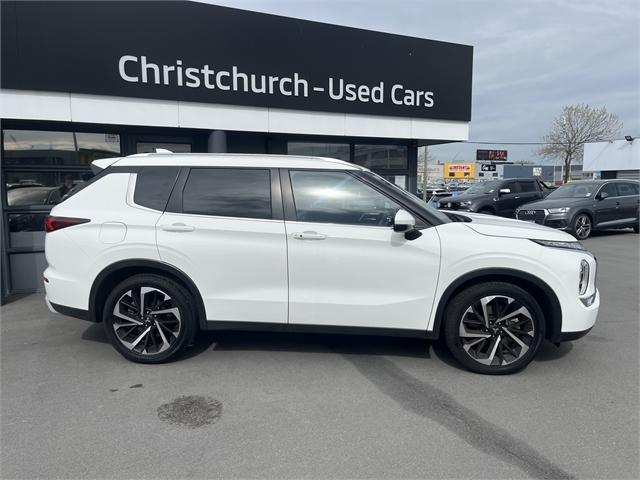 image-3, 2022 Mitsubishi Outlander XLS S-AWC 2.5P at Christchurch