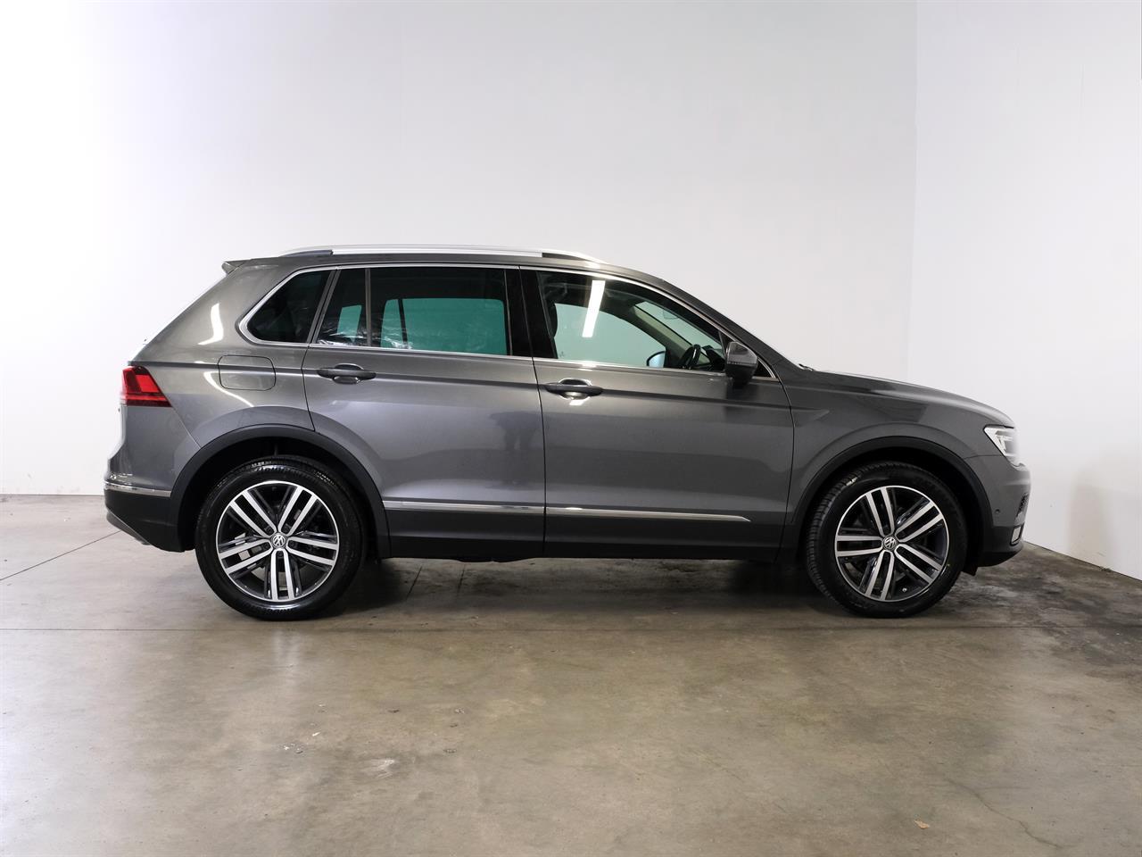 image-9, 2018 Volkswagen Tiguan 2.0TSI Highline 4Motion 'NZ at Christchurch