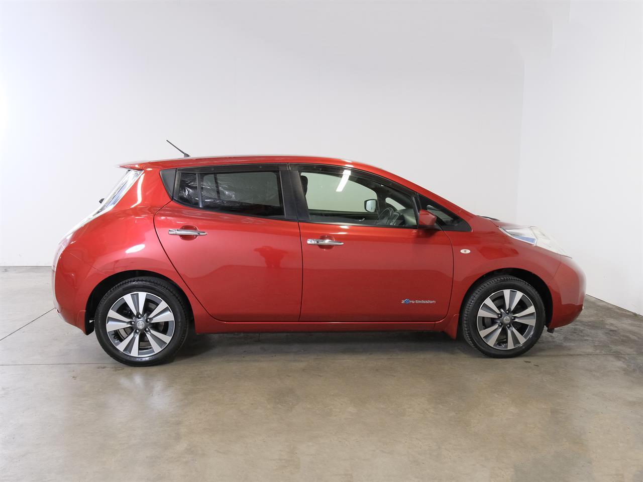 image-9, 2017 Nissan Leaf 30X (30kWh) 'Thanks Edition' at Christchurch