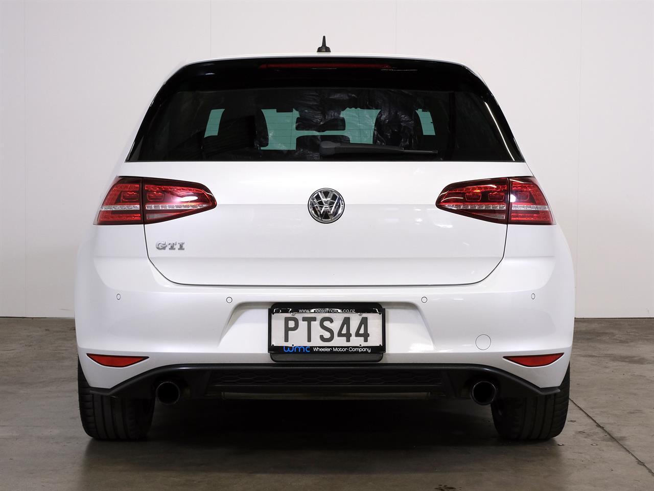 image-6, 2014 Volkswagen Golf GTI 'DCC Package' at Christchurch