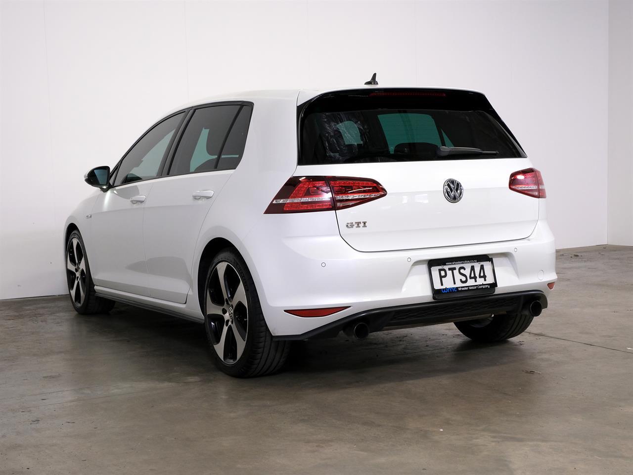 image-5, 2014 Volkswagen Golf GTI 'DCC Package' at Christchurch