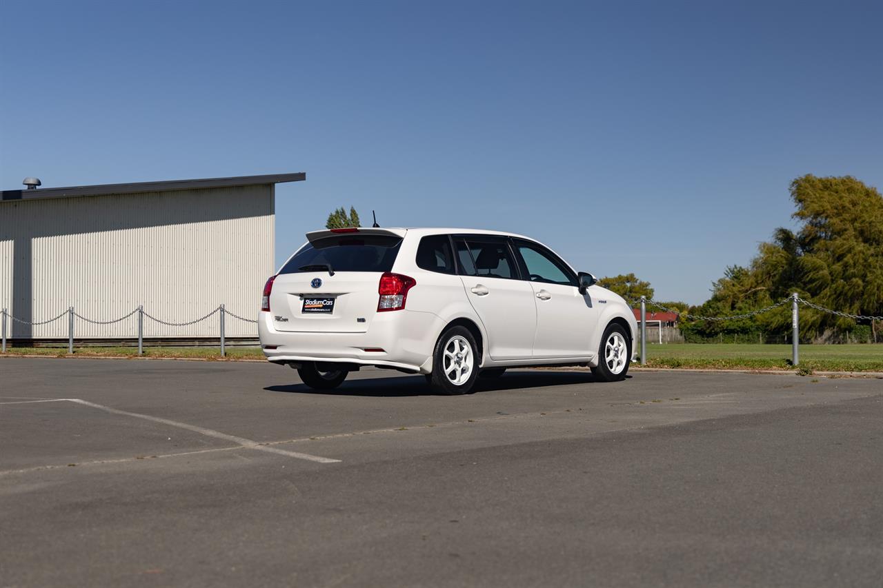 image-5, 2014 Toyota Corolla Fielder Hybrid G at Christchurch