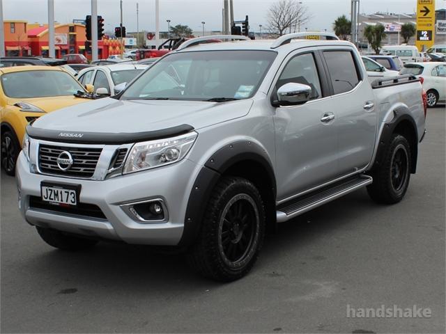 2016 Nissan Navara ST-X 4WD 2.3L DIESEL AUTOMATIC on handshake