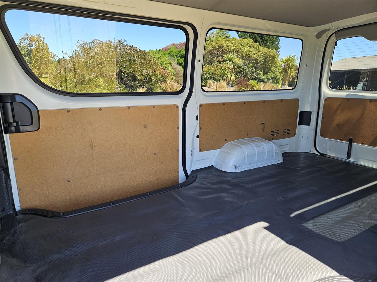 image-9, 2018 Toyota Hiace 2.8 TD 4WD at Christchurch