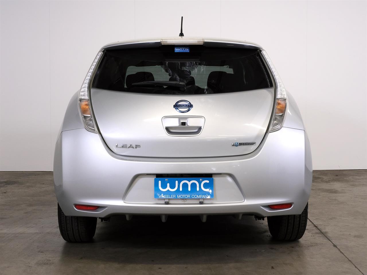 image-6, 2016 Nissan Leaf 30X (30kWh) at Christchurch