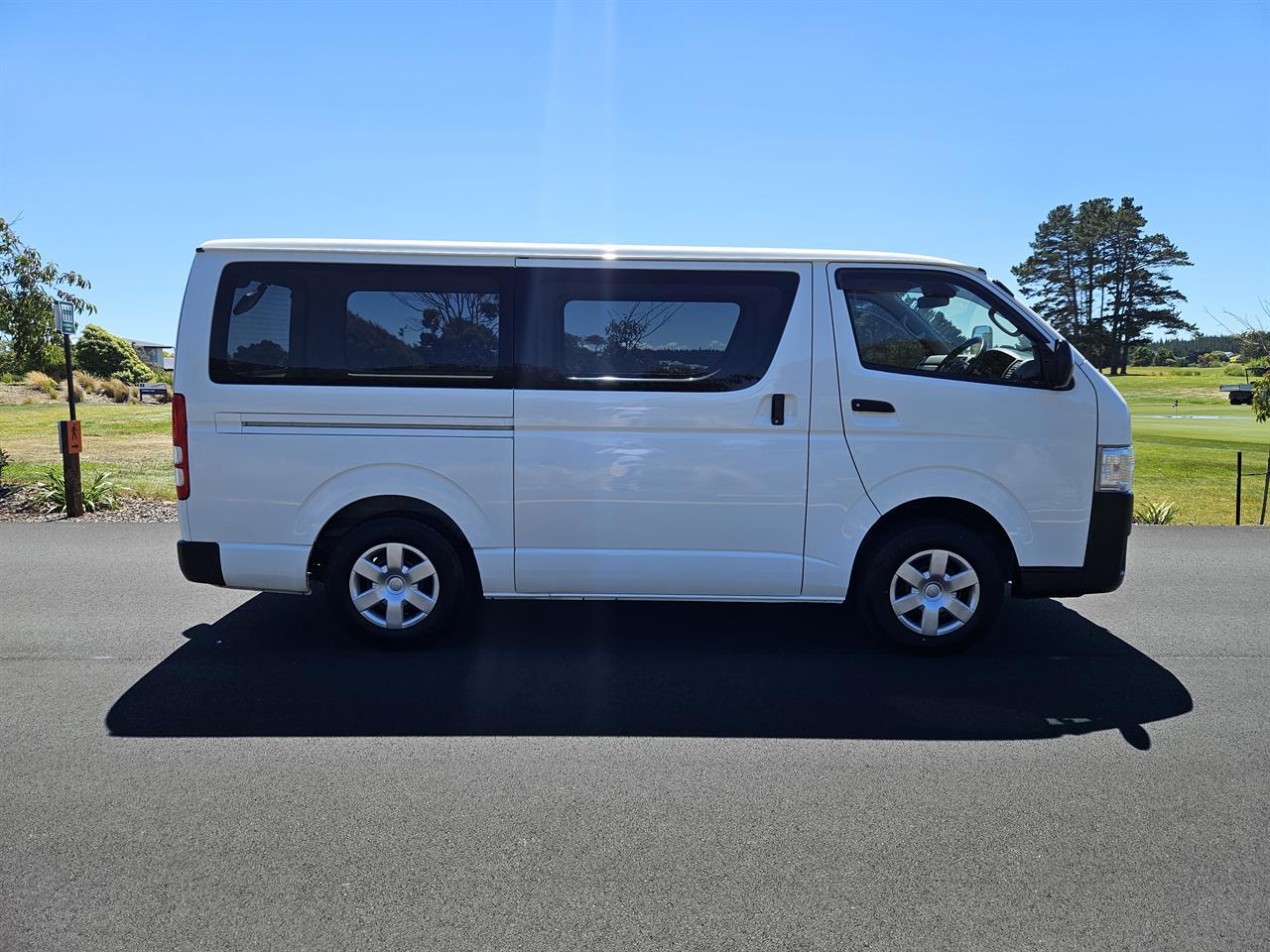 image-6, 2018 Toyota Hiace 2.8 TD 4WD at Christchurch