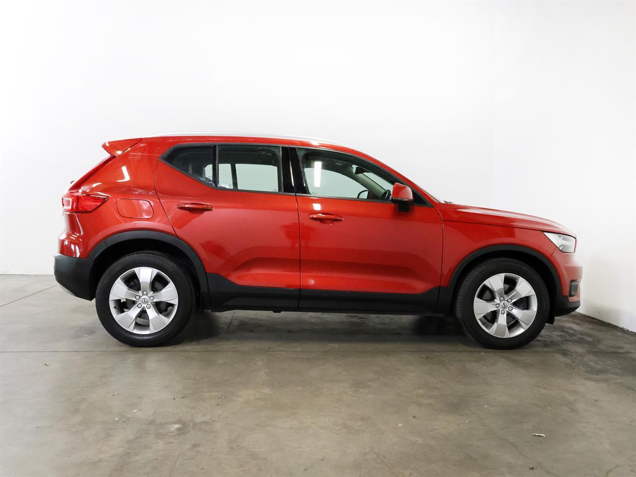 image-9, 2019 Volvo XC40 T4 'Momentum' at Christchurch