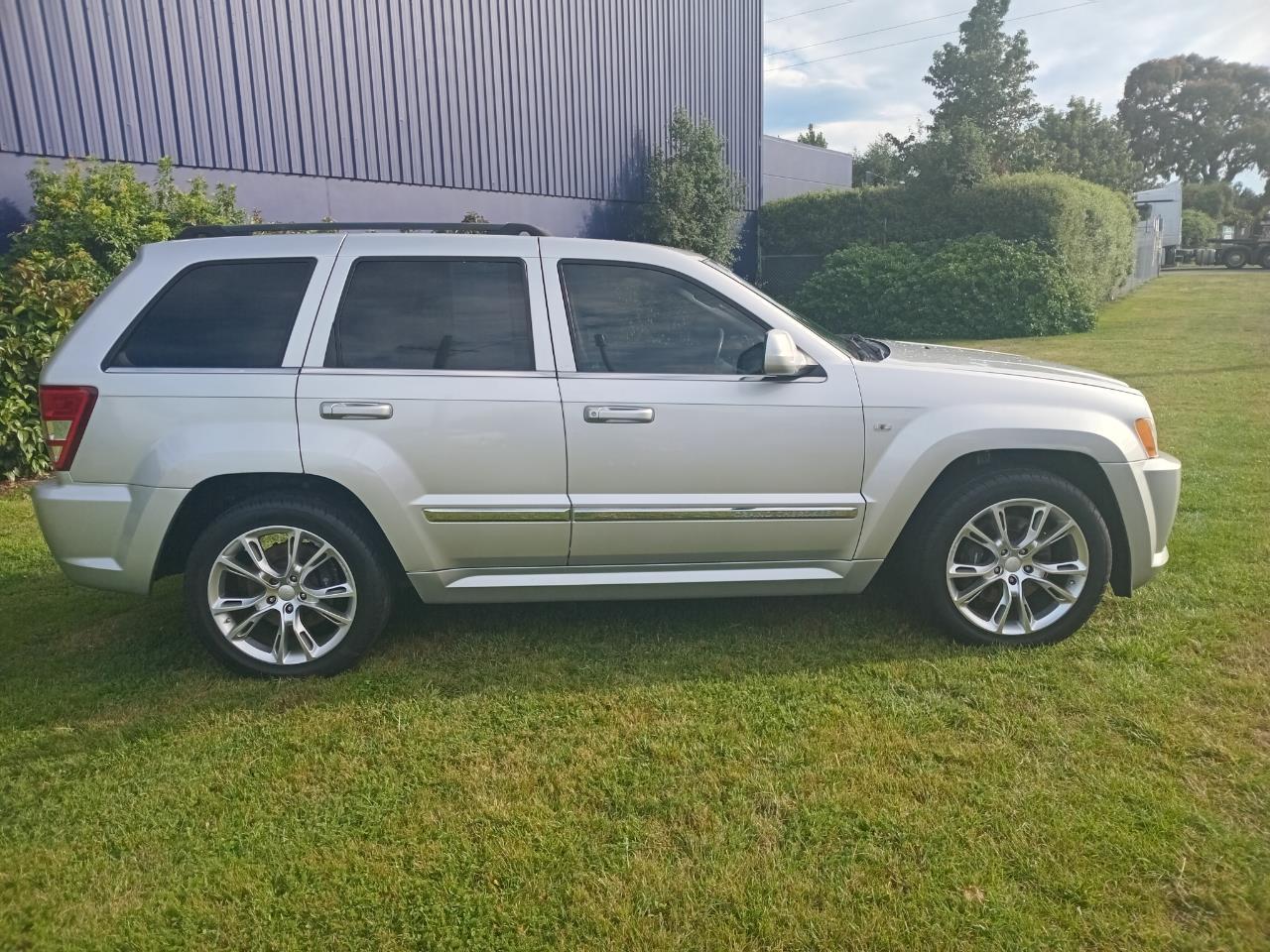 image-18, 2006 Jeep Grand Cherokee SRT8 at Christchurch