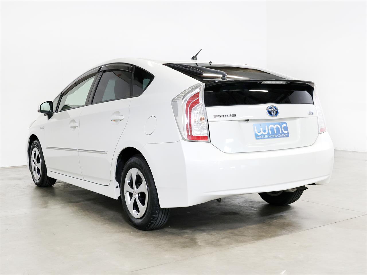 image-5, 2013 Toyota PRIUS 1.8lt Hybrid G-Package at Christchurch