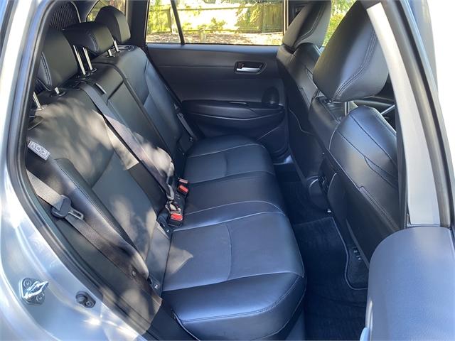 image-10, 2023 Toyota Corolla Cross Limited 2.0P HEV ECVT FW at Christchurch