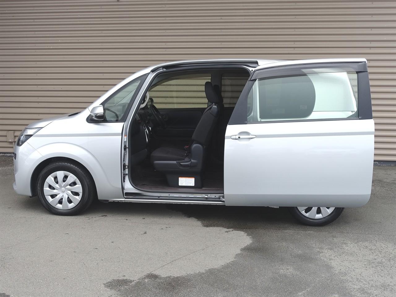 image-7, 2016 Toyota Spade F at Dunedin