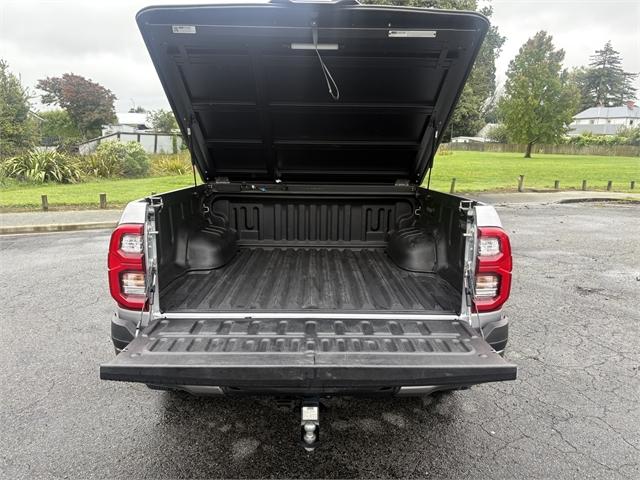 image-9, 2025 Toyota Hilux SR5 Cruiser 2.8DT Hybrid 6AT 4WD at Waimakariri