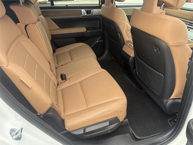 image-10, 2025 Hyundai Santa Fe 1.6T Hybrid Calligraphy at Central Otago