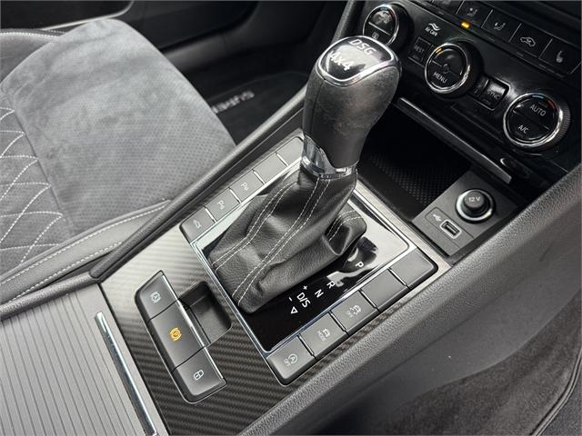 image-14, 2020 Skoda Superb Wagon Sportline at Christchurch