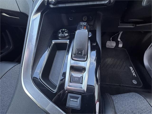 image-12, 2019 Peugeot 3008 Allure 1.6Pt/6At at Dunedin