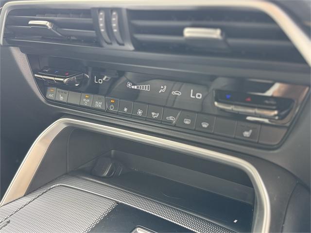 image-11, 2025 Mazda CX-80 SP 3.3p AWD at Christchurch