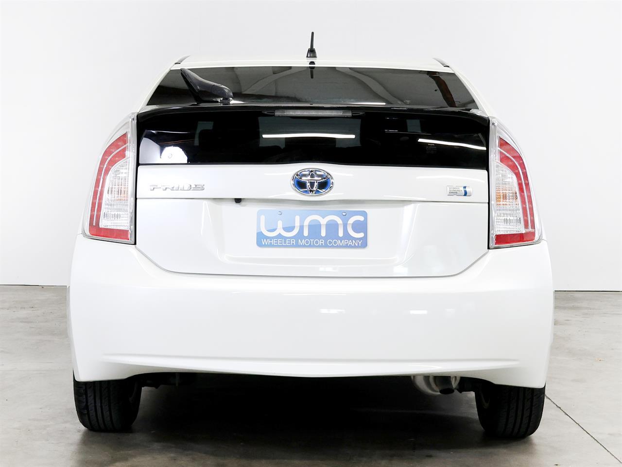 image-6, 2013 Toyota PRIUS 1.8lt Hybrid G-Package at Christchurch