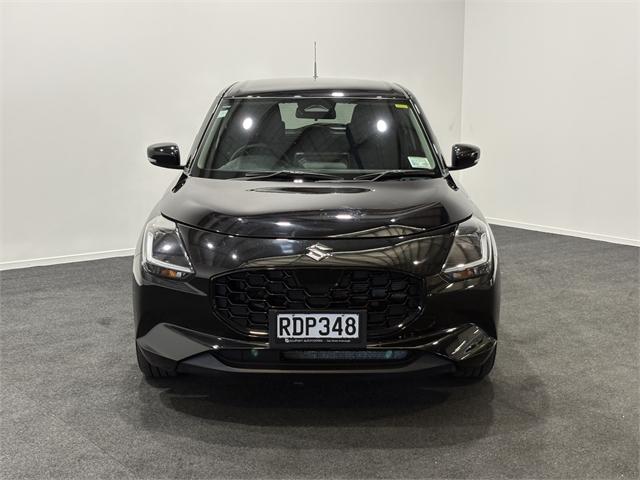 image-1, 2025 Suzuki Swift 1.2 at Invercargill