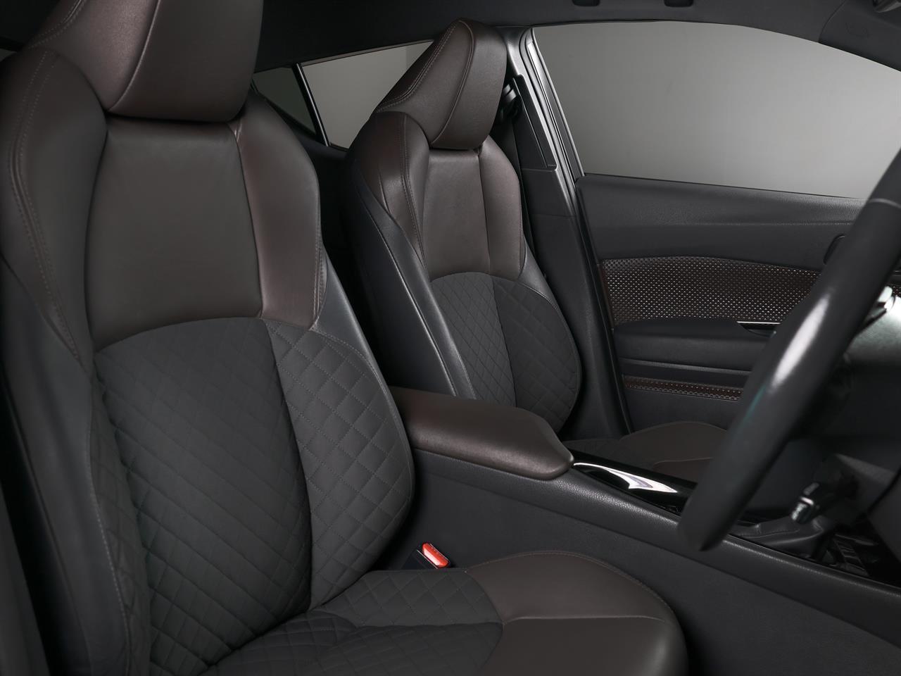 image-17, 2017 Toyota C-HR Hybrid G-Package at Christchurch