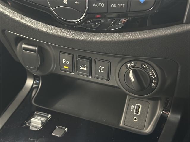 image-11, 2025 Nissan Navara Pro-4X 4WD at Christchurch