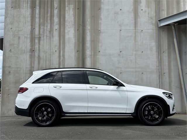 image-1, 2022 MercedesBenz GLC 300 e PHEV 4MATIC SUV at Christchurch