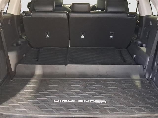 image-10, 2025 Toyota Highlander Limited ZR 2.5L Hybrid at Dunedin