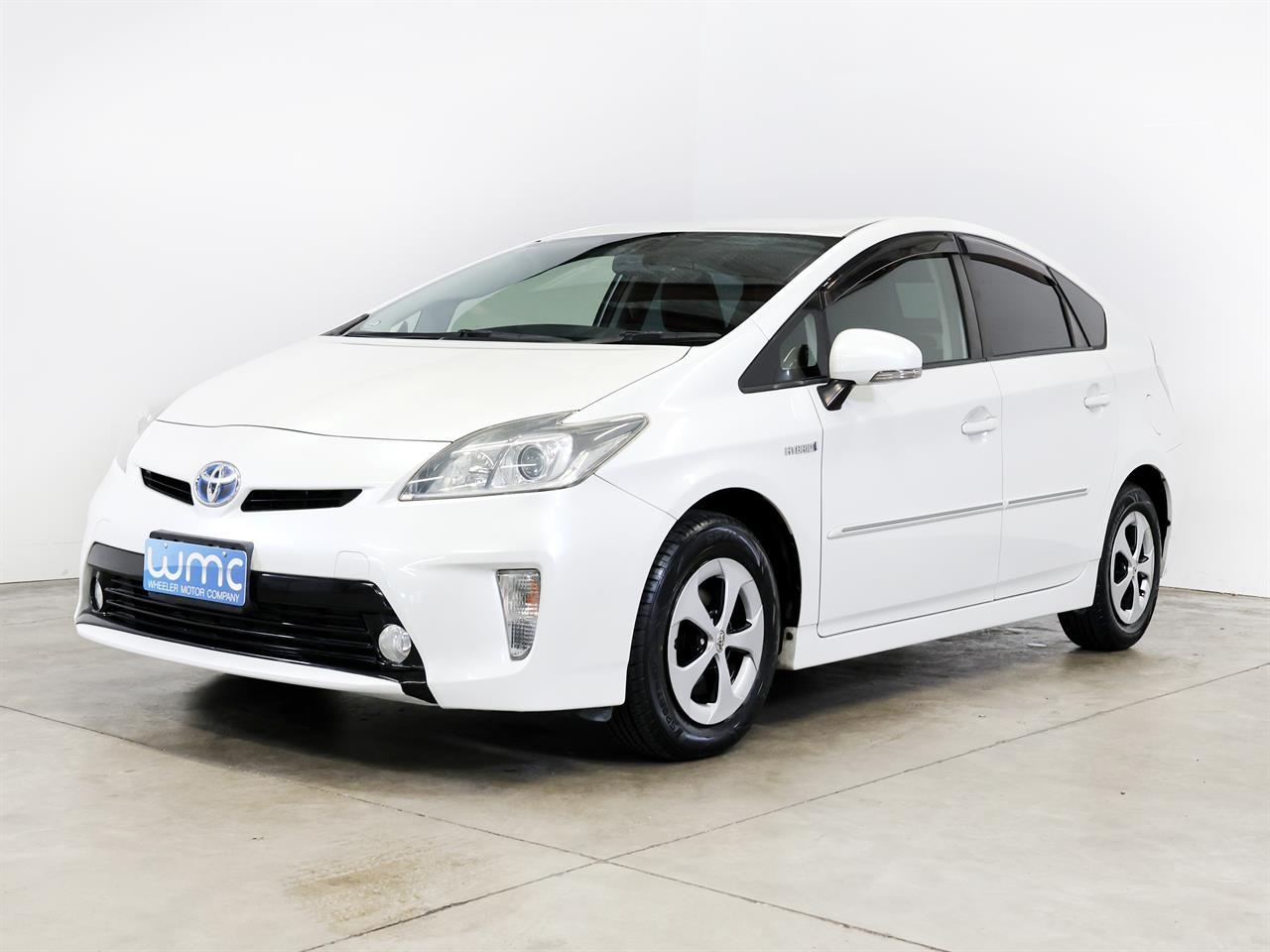 image-3, 2013 Toyota PRIUS 1.8lt Hybrid G-Package at Christchurch