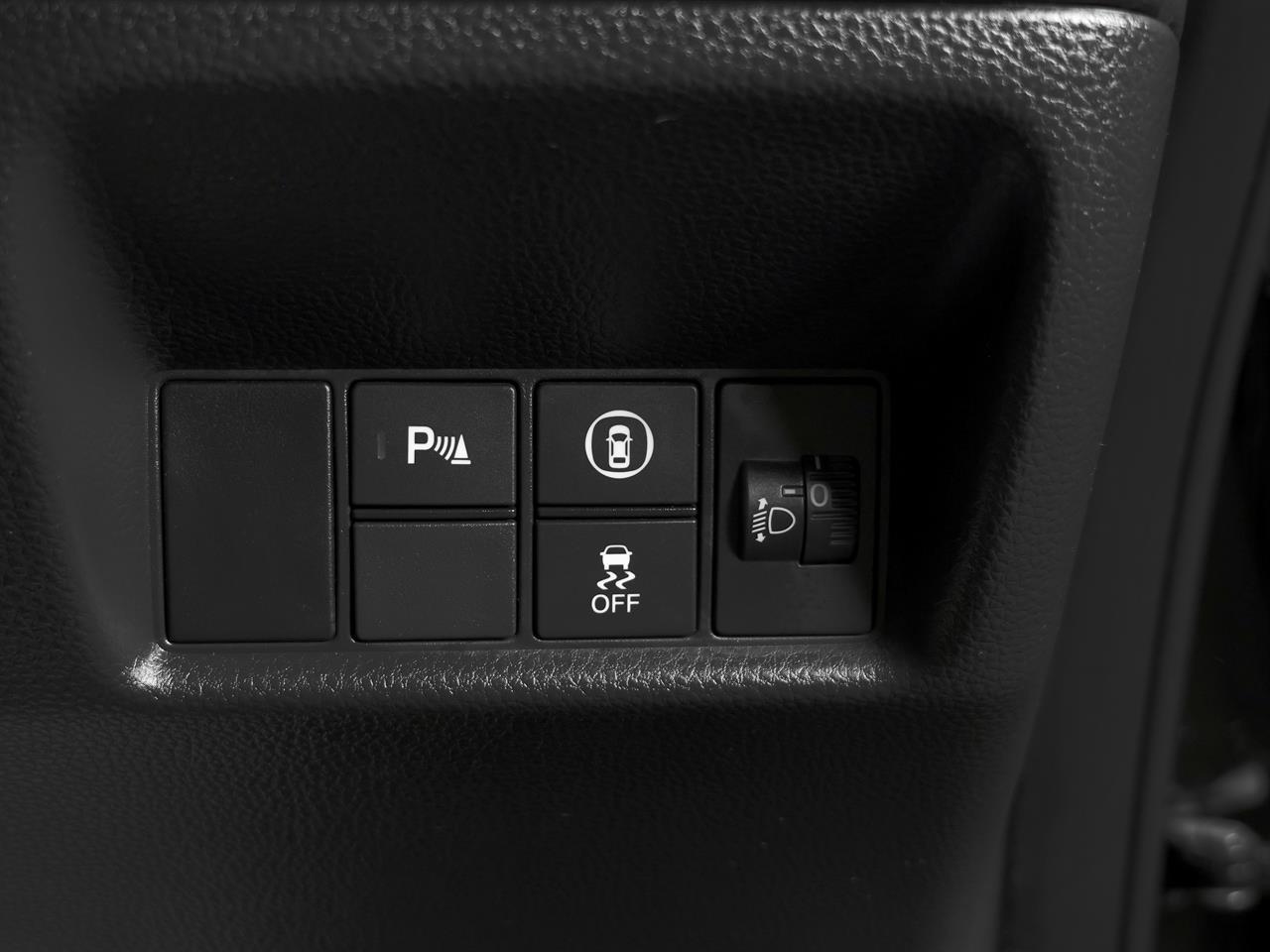 image-14, 2020 Honda Fit e:HEV 1.5lt Hybrid 'Crosstar' at Christchurch