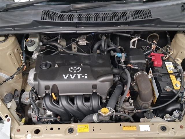 image-9, 2000 Toyota Platz 1.5L at Dunedin