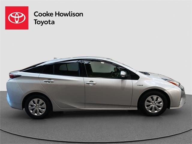 image-6, 2018 Toyota Prius Hybrid S 1.8 at Dunedin