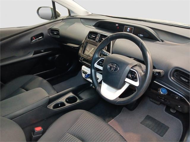 image-16, 2018 Toyota Prius Hybrid S 1.8 at Dunedin