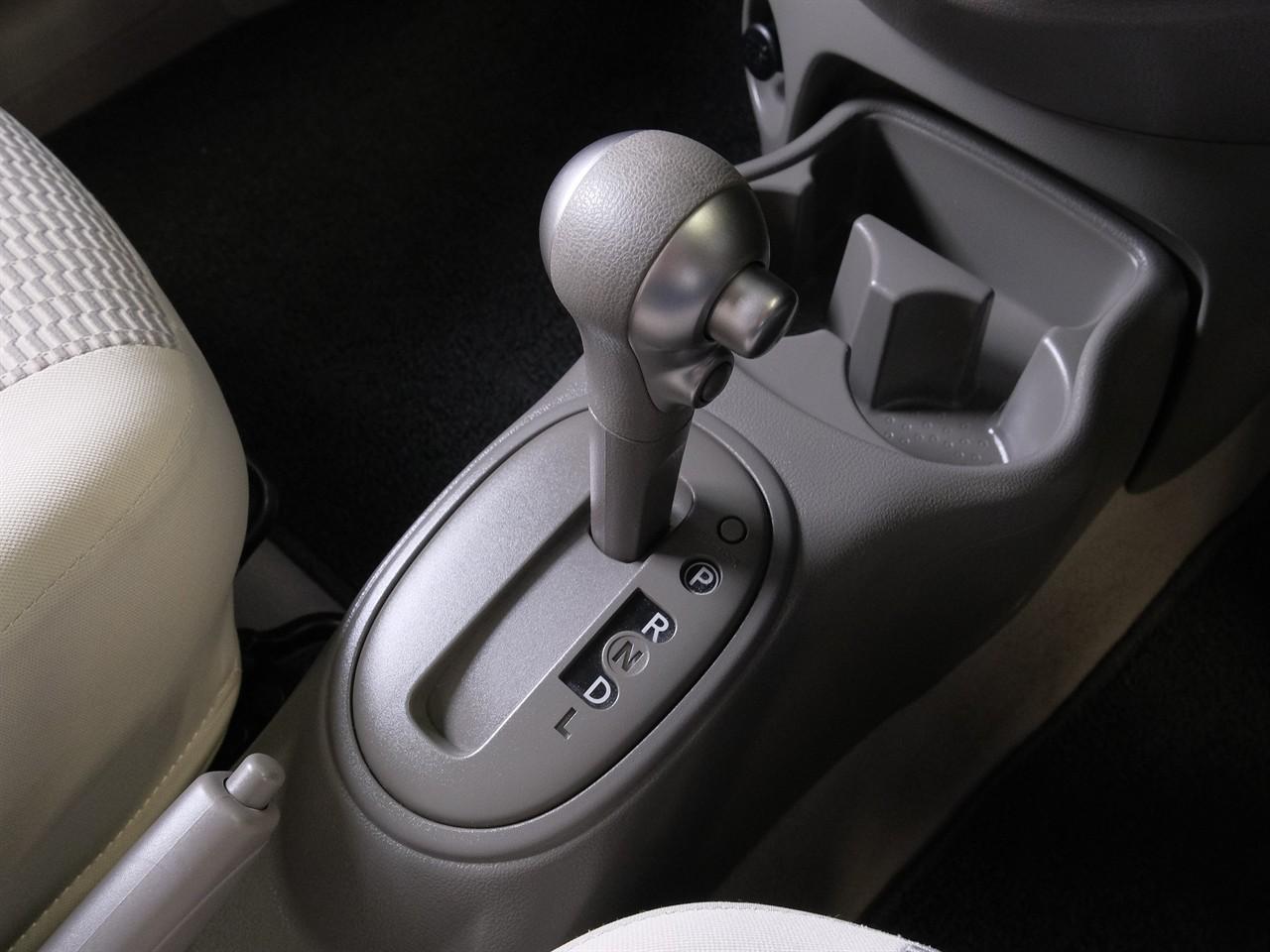 image-12, 2018 Nissan March 12X 'V Selection' at Christchurch