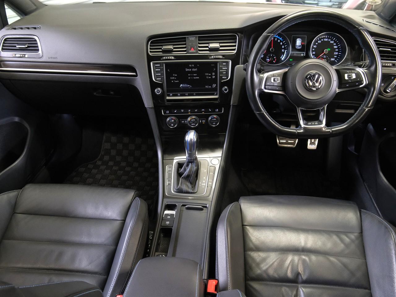image-10, 2015 Volkswagen Golf GTE 'Leather Package' at Christchurch