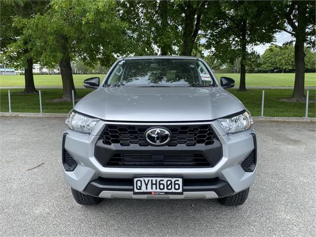 image-1, 2024 Toyota Hilux SR 2.8DT Hybrid 6AT 4WD at Christchurch